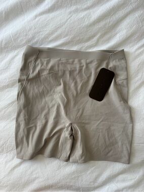 SKIMS X NIKE Seamless High-Waist Bike Shorts - Taupe